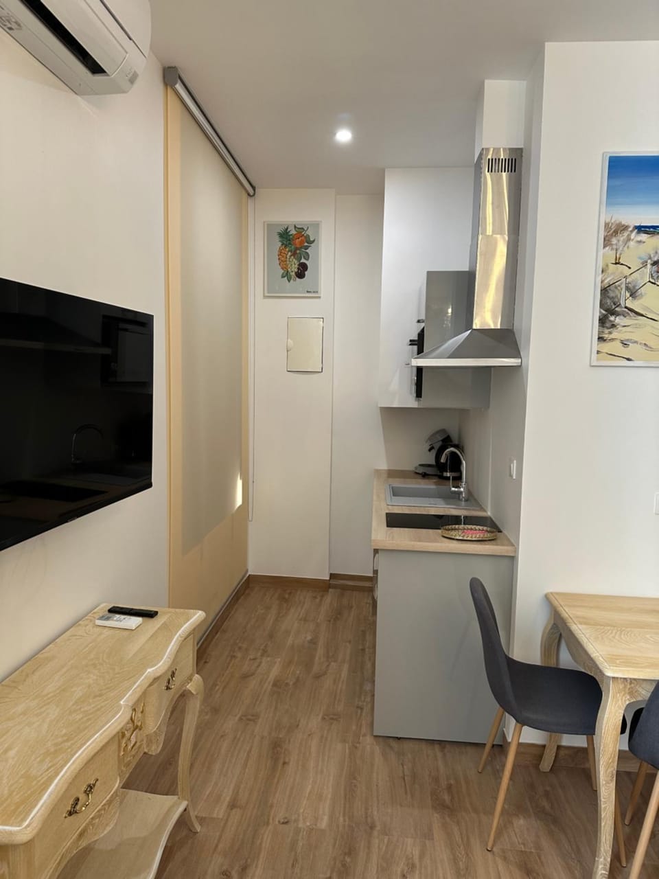 TV and multimedia, Kitchen or kitchenette, air conditioner