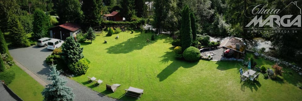 Property logo or sign, Natural landscape, Bird's eye view, Summer, BBQ facilities, Garden, On site, Garden view, River view