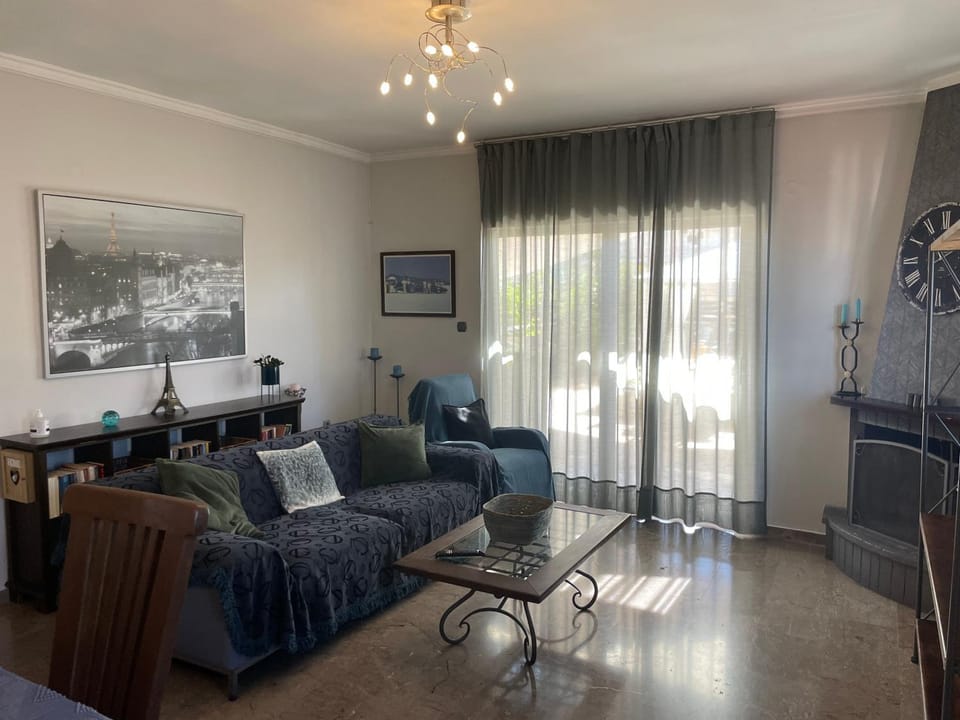 Luxury-Elegant apartment in the heart of Patras​ Apartment in Peloponnese, Western Greece and the Ionian