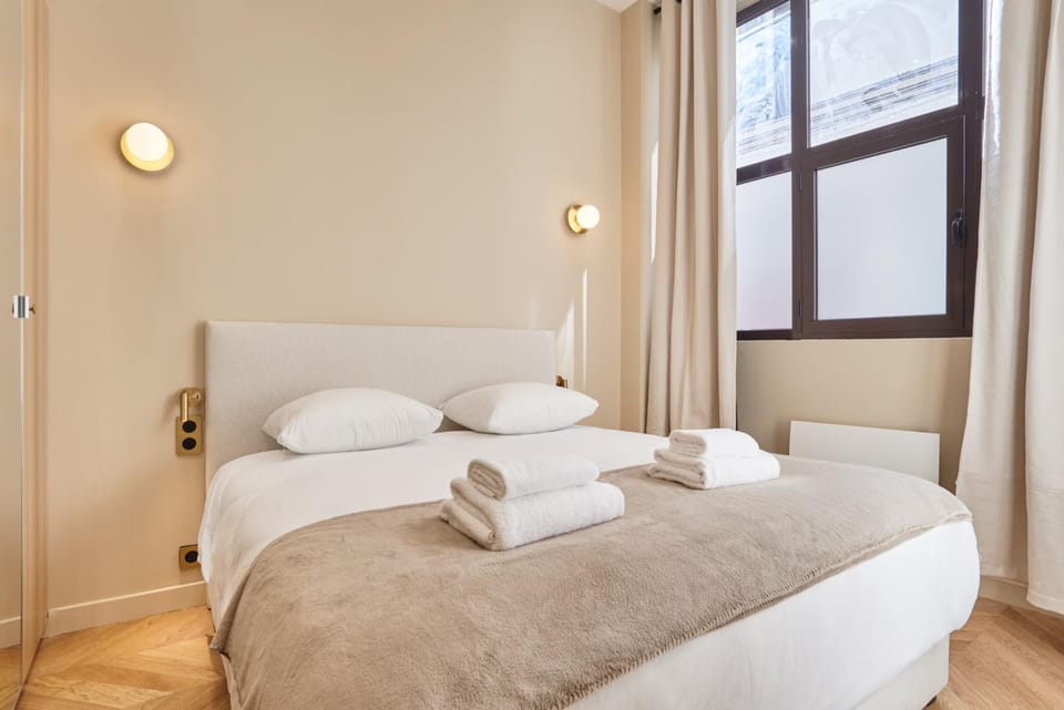 Studio Jardin du Luxembourg by Studio prestige Apartment in Paris
