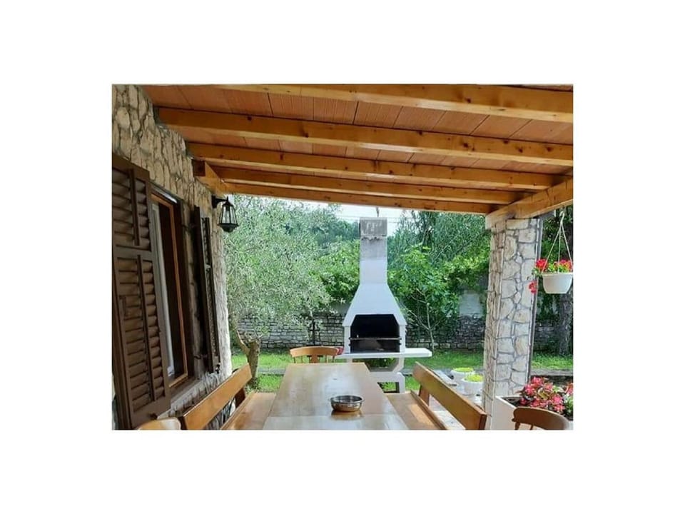 BBQ facilities, Balcony/Terrace
