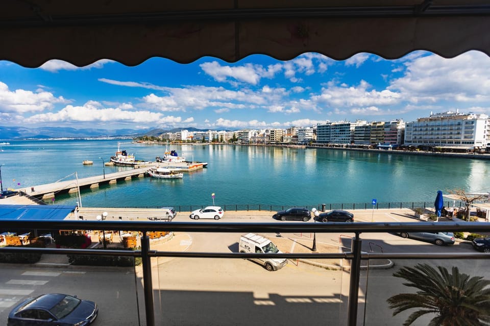 Nearby landmark, Natural landscape, View (from property/room), Balcony/Terrace, City view, Sea view