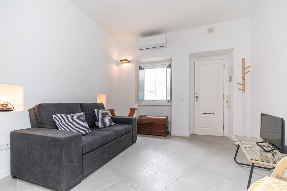 Casa Laurence-cozy 1 Bed House W Outside Terrace Apartment in Tavira