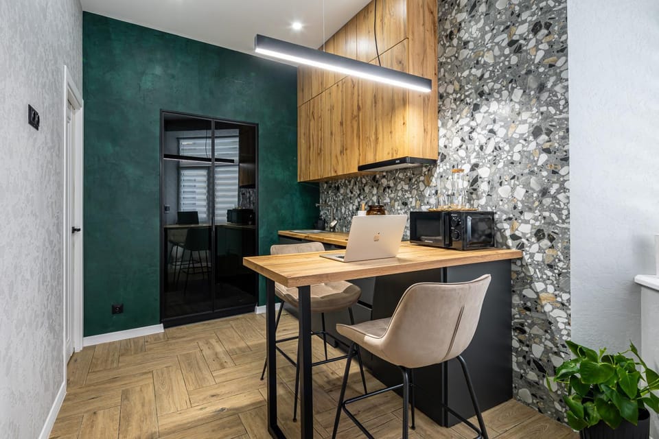 Kitchen or kitchenette, Dining area, pet friendly, stove