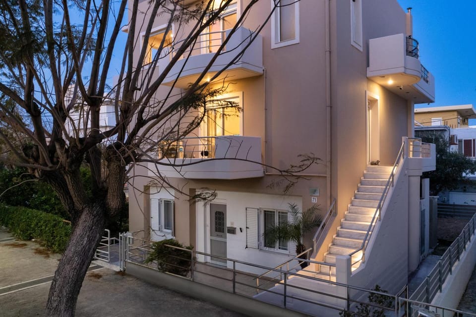 Property building, Balcony/Terrace