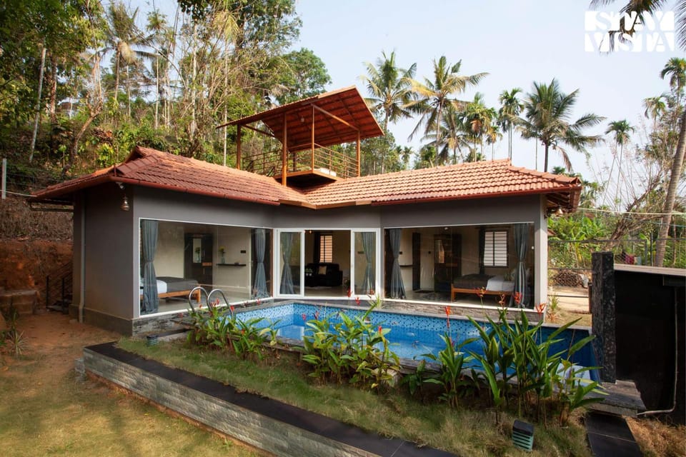 Property building, Swimming pool