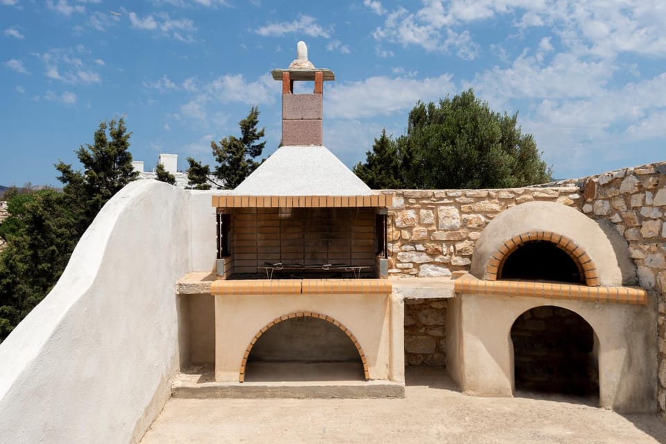 Day, BBQ facilities