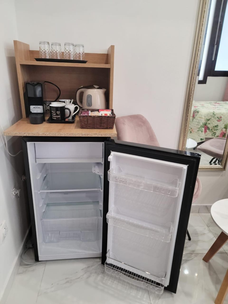 Coffee/tea facilities