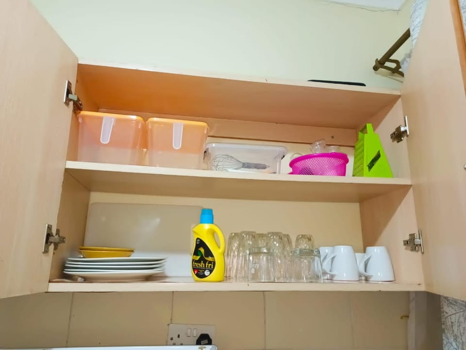 Coffee/tea facilities, Kitchen or kitchenette