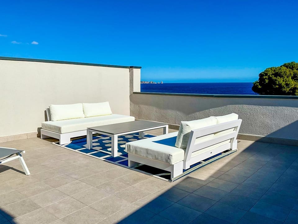 Patio, Natural landscape, View (from property/room), Balcony/Terrace, Sea view, sunbed