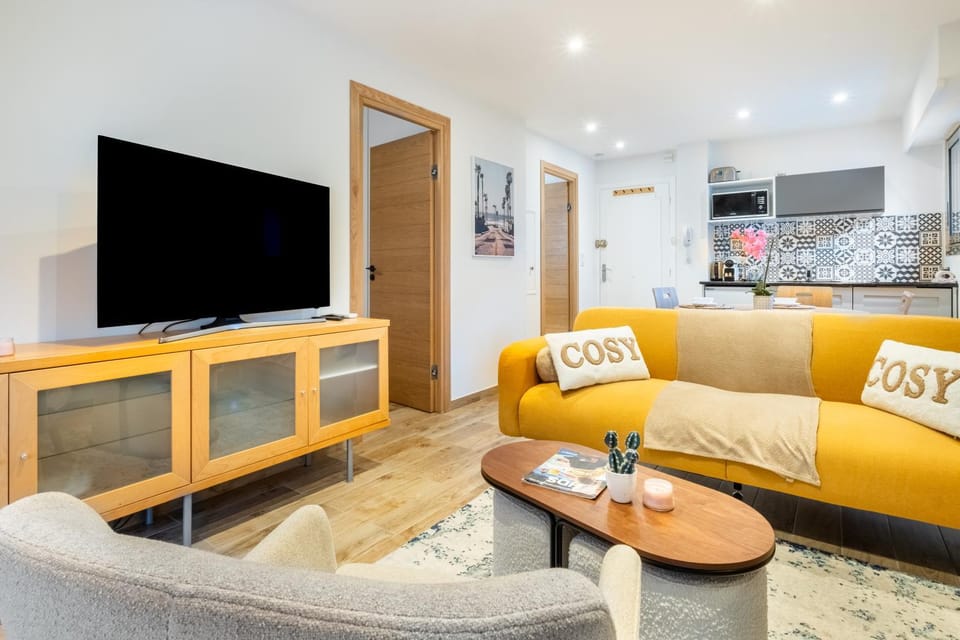 Property building, Living room