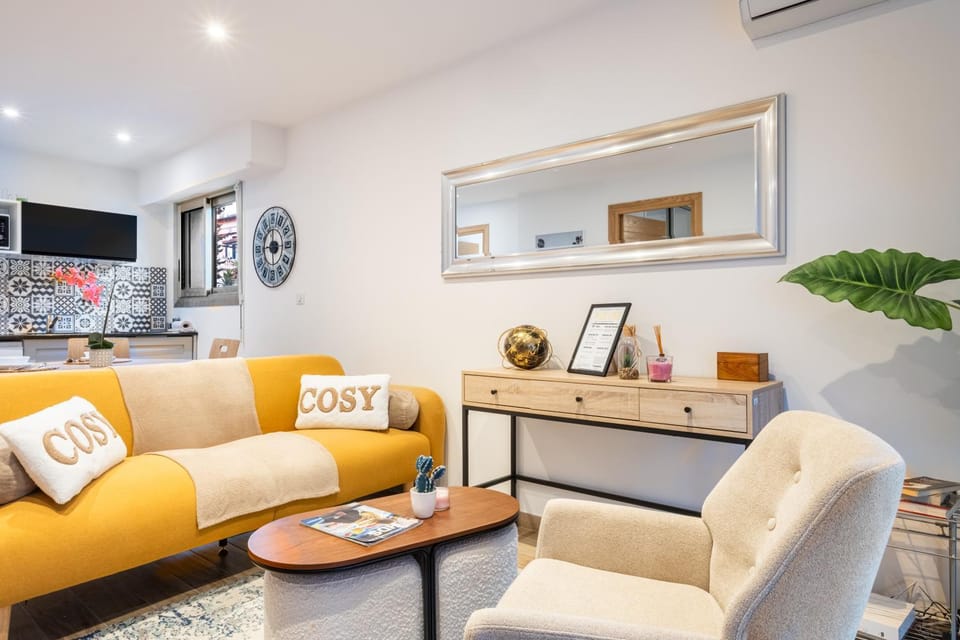 Property building, Living room