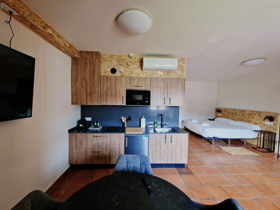 Hotel y Albergue Real Fabrica de Ezcaray Hostel in La Rioja