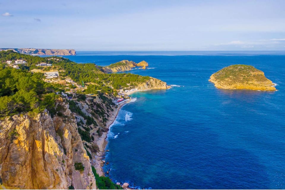 Mountain view, Sea view