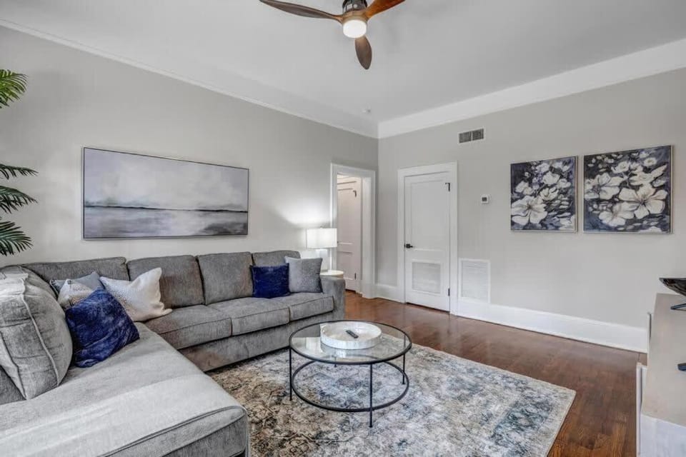 Renovated Apt - Blocks from Shoppes of Avondale Apartment in Jacksonville