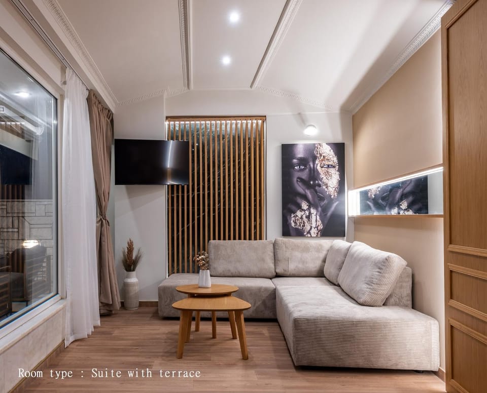 Noho Acropolis Suites x Elise , Olivia Apartment in Athens