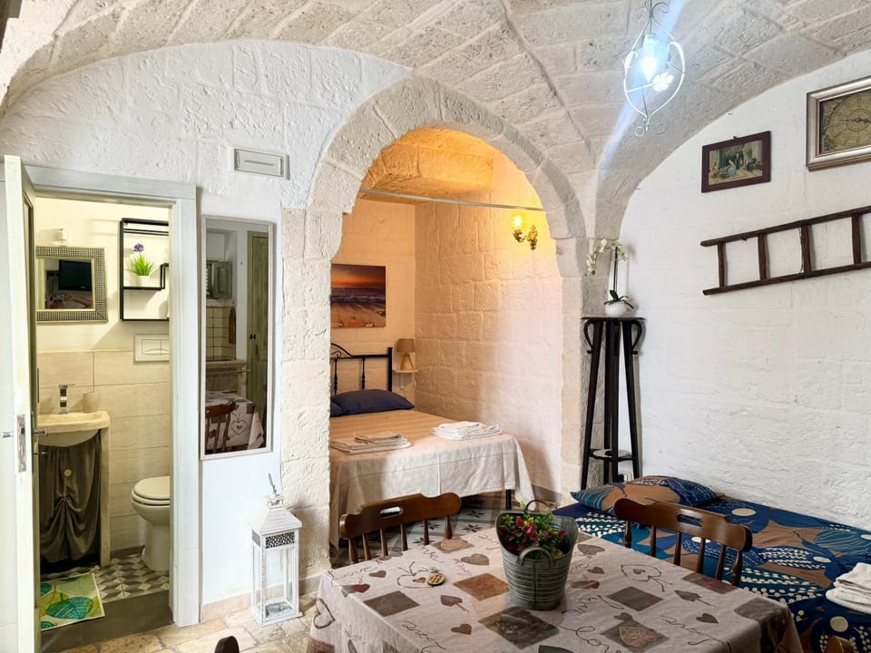 La Casetta - Typical Guest House Apartment in Fasano