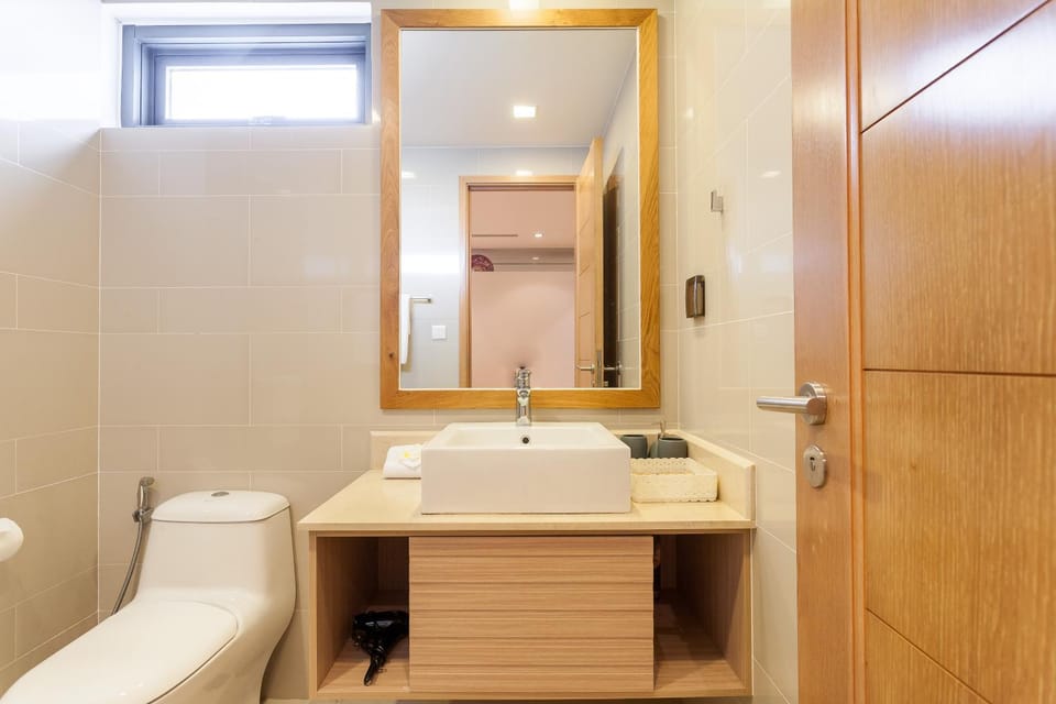 Ocean Apartment Two Bedrooms Apartment in Hoa Hai