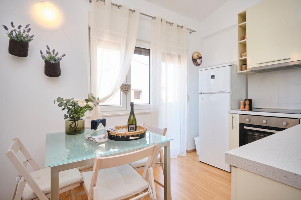 Balcony/Terrace, Dining area, kitchen