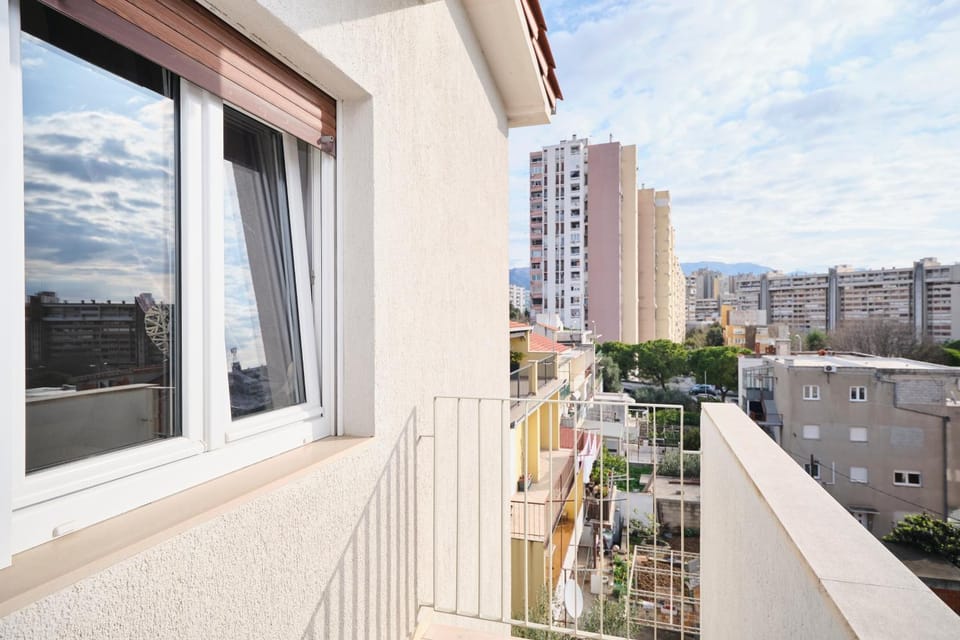 Neighbourhood, View (from property/room), Balcony/Terrace