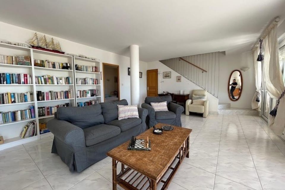 Breathtaking sea view! House in Occitanie