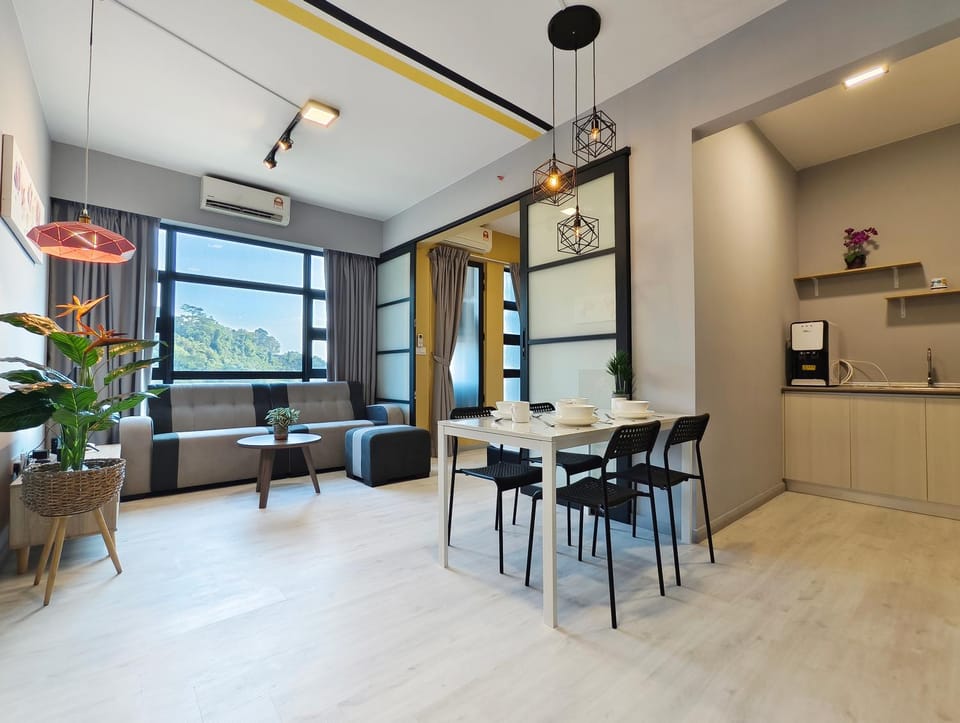 Living room, Seating area, Dining area