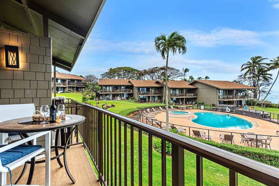 Polynesian Shores 205 Apartment in Napili-Honokowai