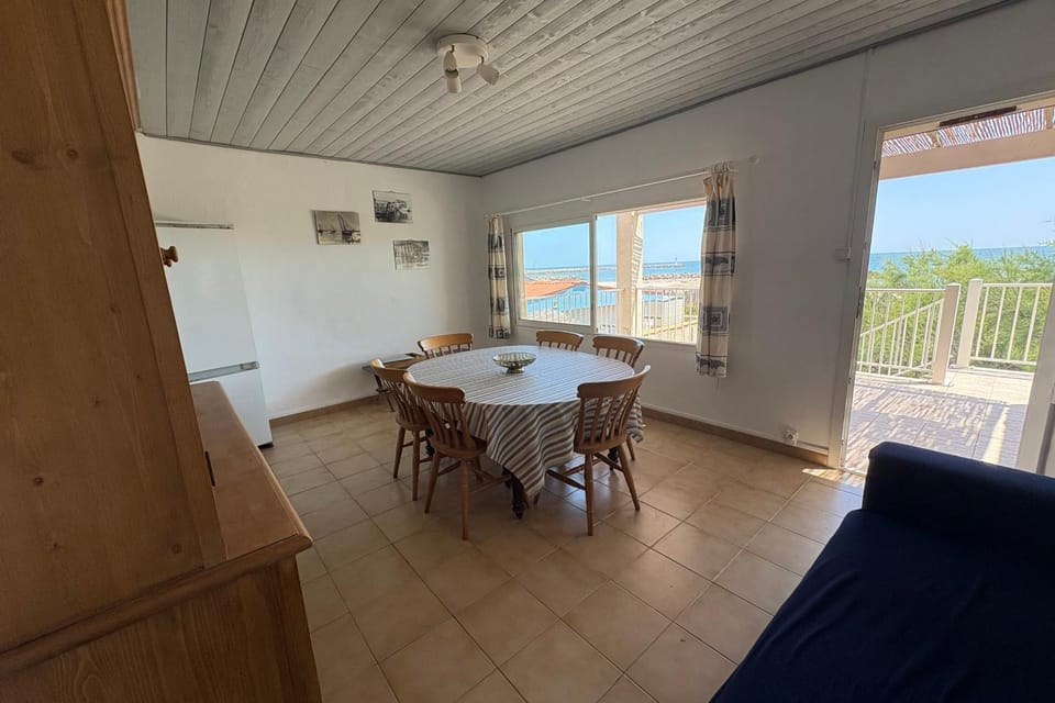 The waterfront House in Occitanie