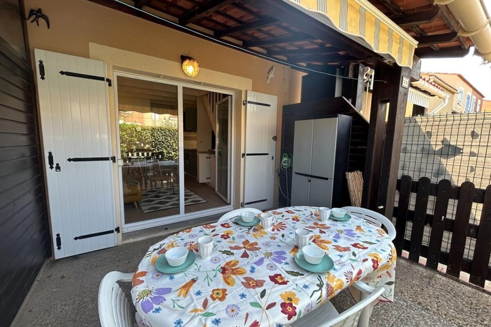The beachside coquette House in Occitanie