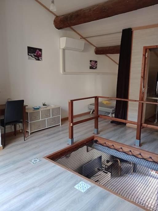 Le Temps Suspendu - Maison atypique avec terrasse House in Occitanie