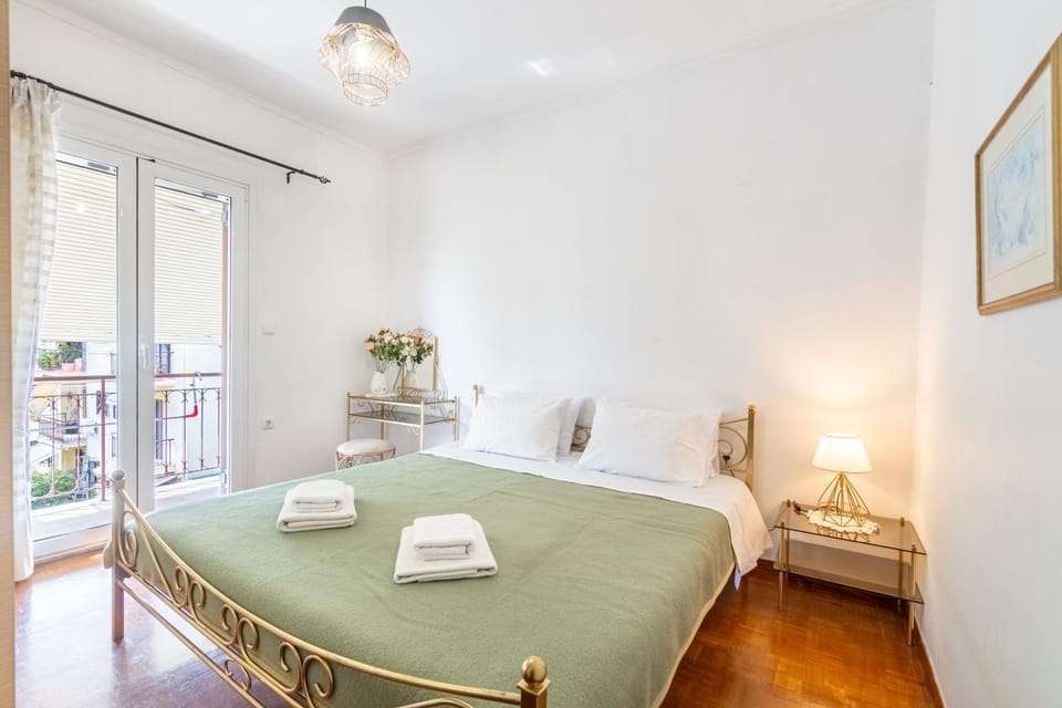 Living room, Bedroom