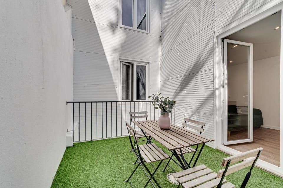 Patio, Day, View (from property/room), Balcony/Terrace, Seating area