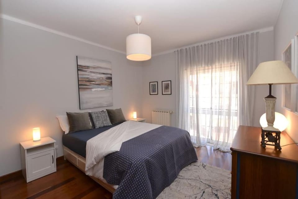 Atlantic Dream View - Apartment for 4 with amazing sea views in great location Apartment in Nazaré