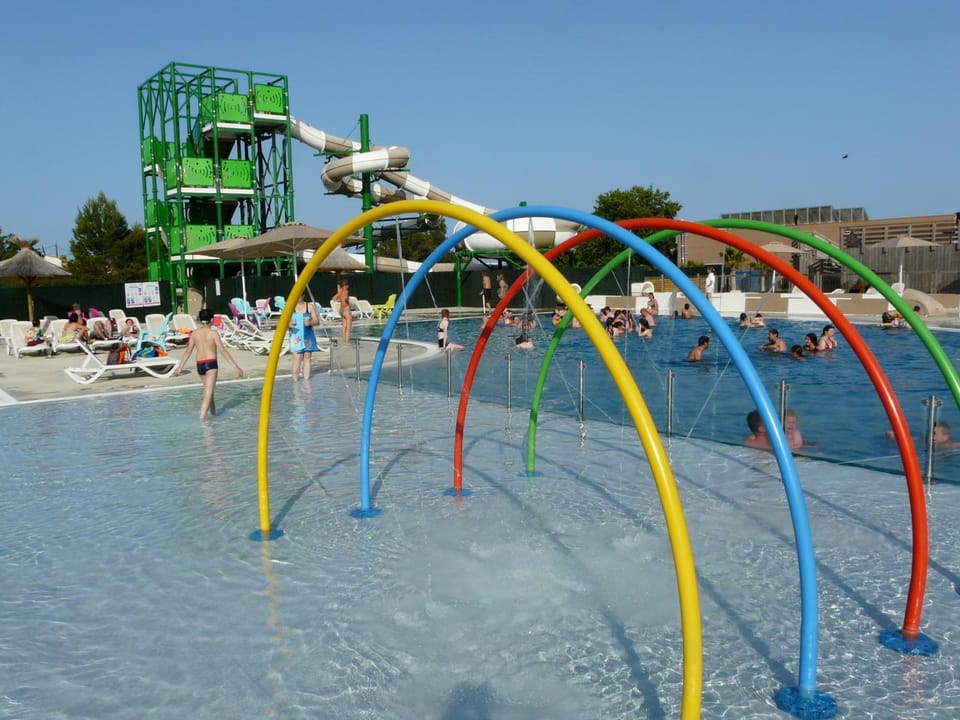 Aqua park, Swimming pool