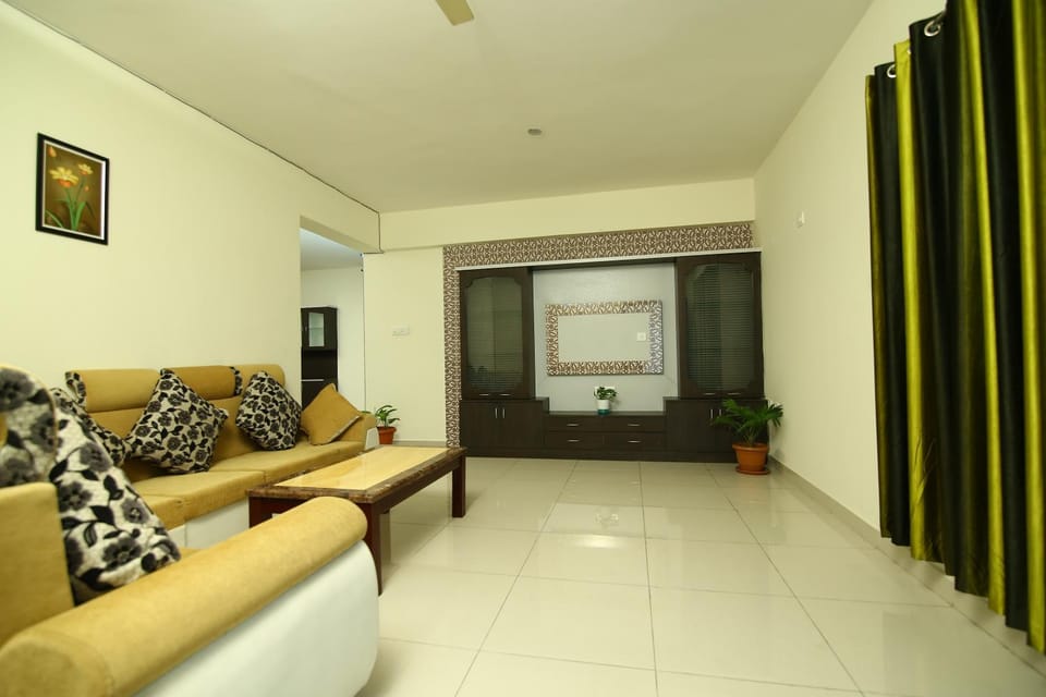 Fresh Living Prime Hitech Service Apartments Hotel in Hyderabad