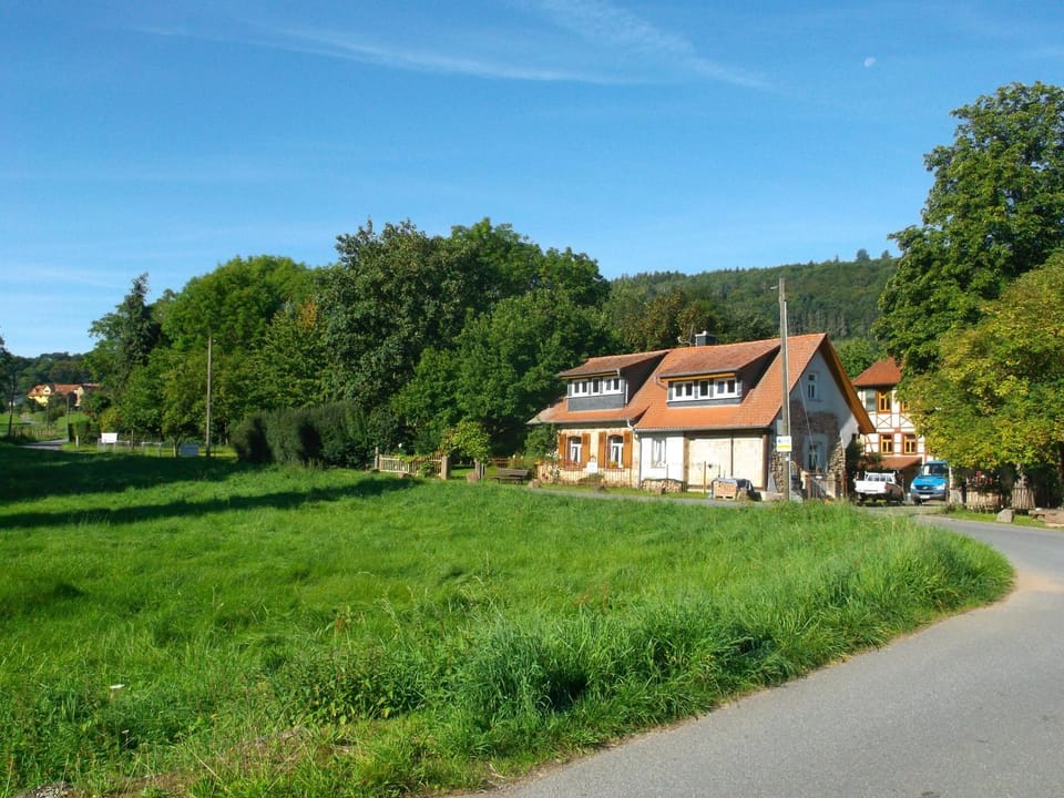 Property building, Day, Natural landscape