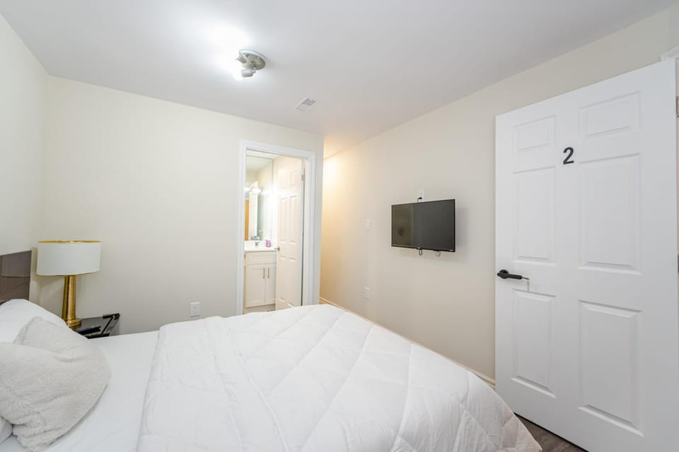 TV and multimedia, Bedroom