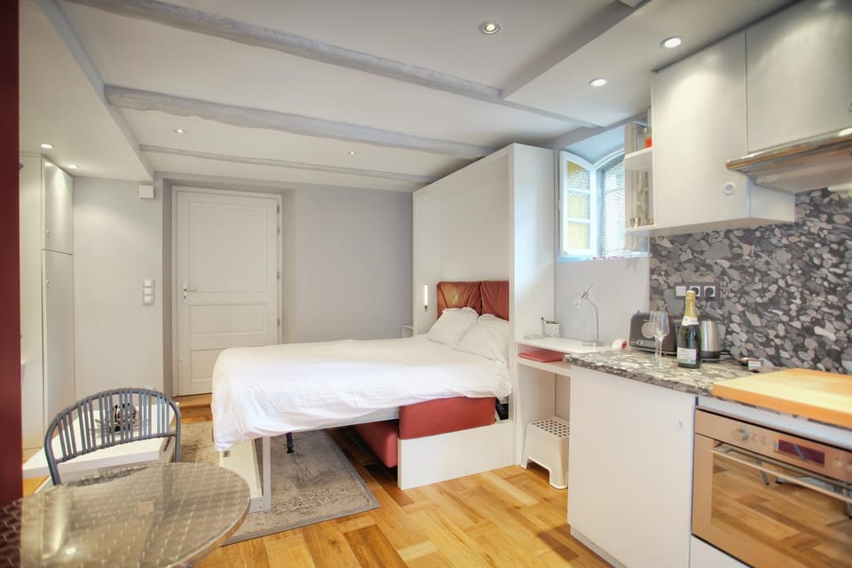 Bed, Photo of the whole room, Bedroom, On site, bunk bed