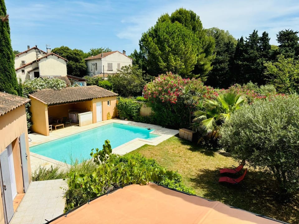Villa Arles Trinquetaille Villa in Arles