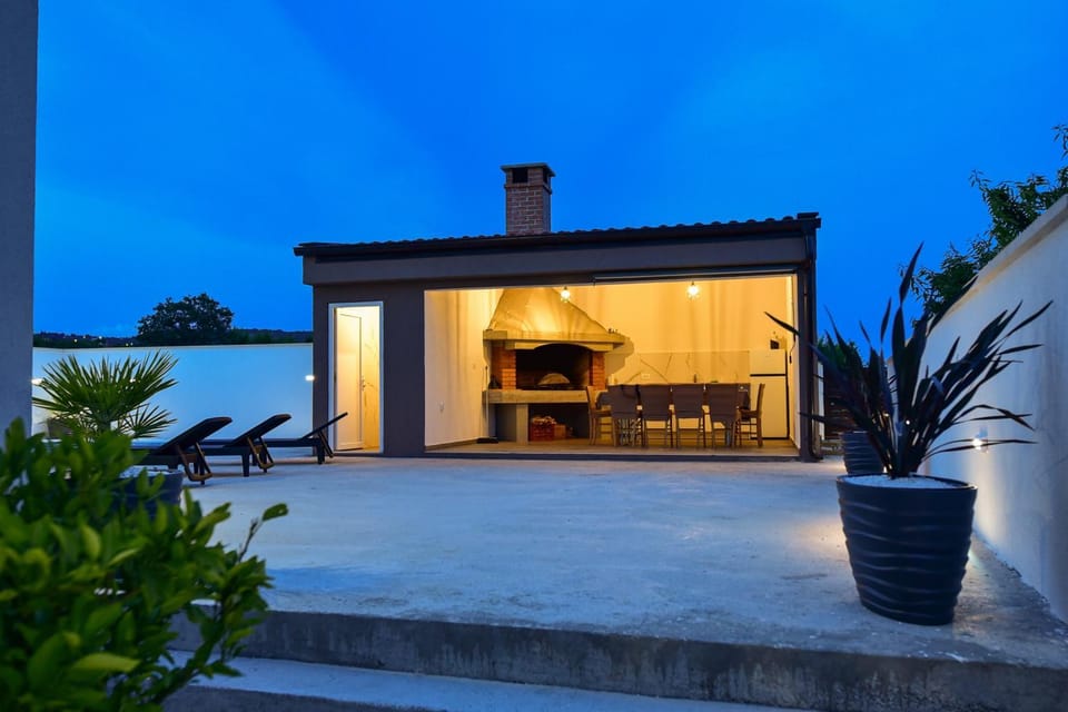 Villa Laura Villa in Šibenik-Knin County, Croatia
