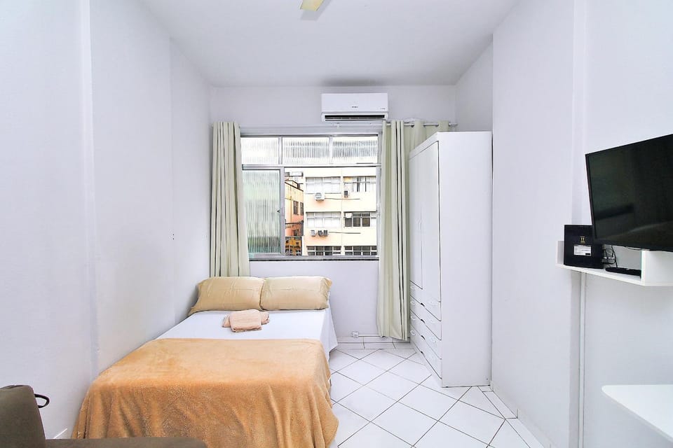 Mini studio uma quadra da praia de Copacabana Apartment in Rio de Janeiro