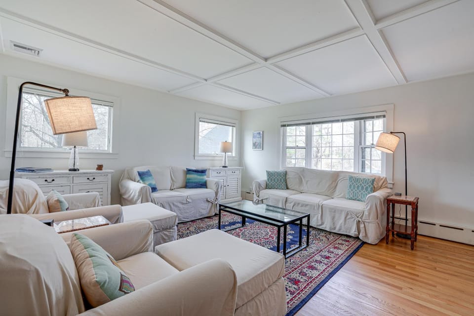 1 Mi to Beach! Family Gloucester Gem w/ Yard House in Gloucester