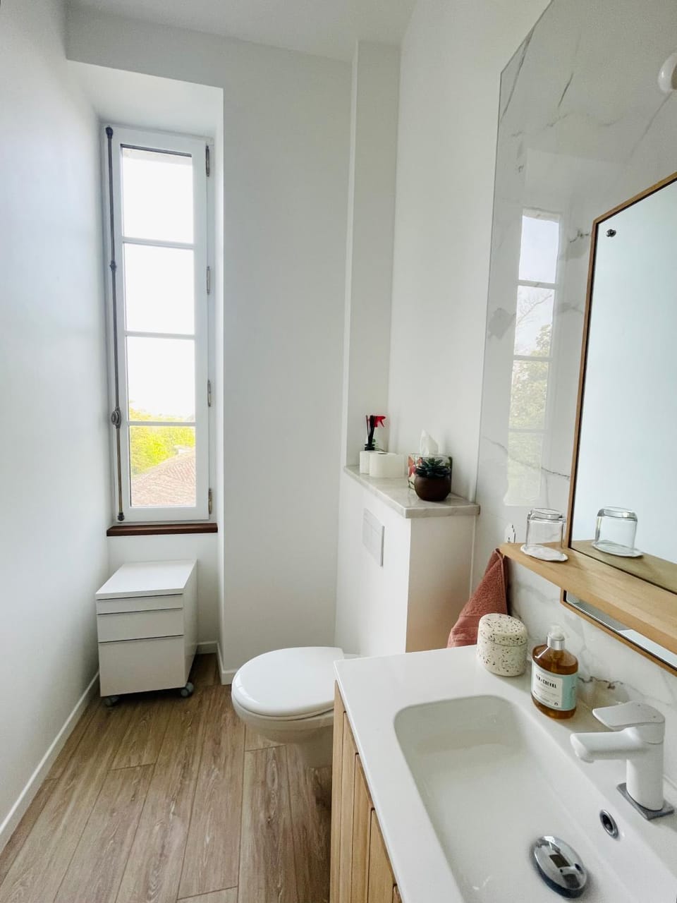 Villa Séquoia - Grande Chambre - SDB privée Bed and Breakfast in Nouvelle-Aquitaine