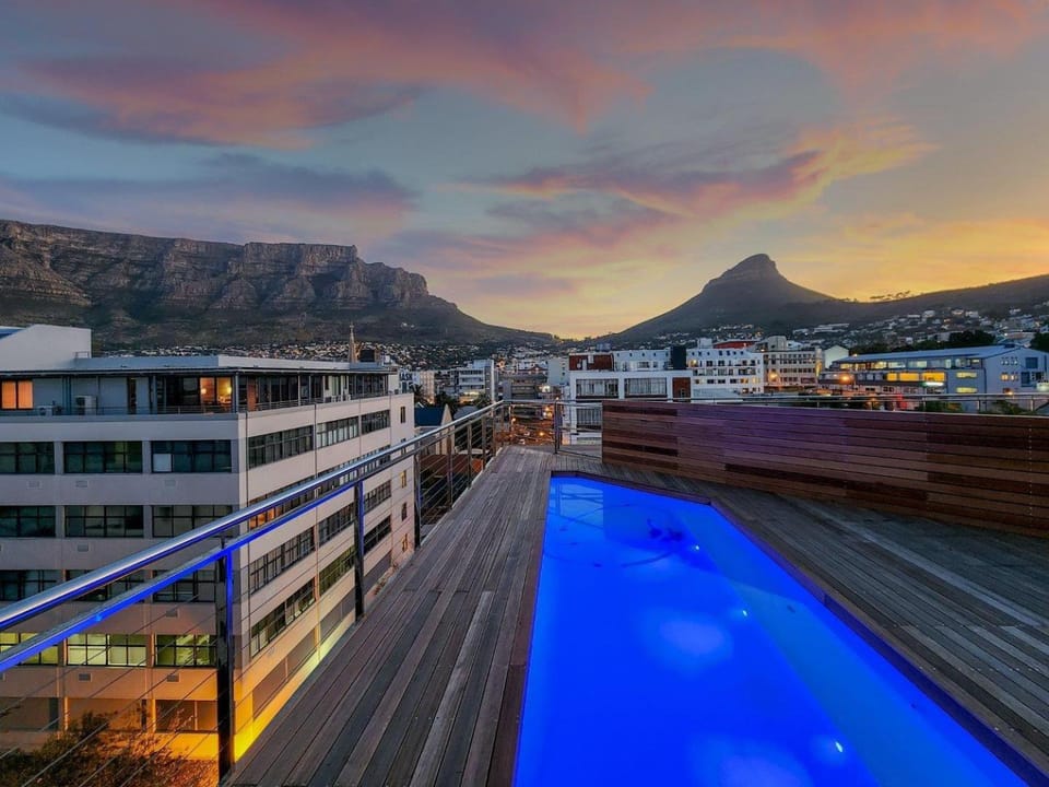 Property building, Nearby landmark, Natural landscape, Bird's eye view, View (from property/room), Balcony/Terrace, Mountain view, Pool view, Swimming pool, Sunset, VIP