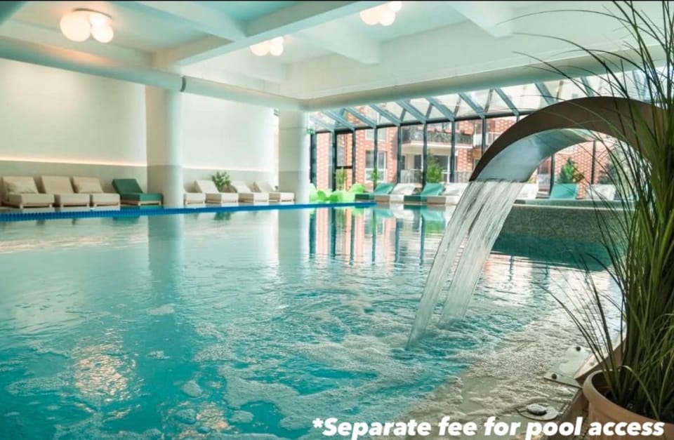 Alpine Line Studio with pool & spa Apartment in Sinaia