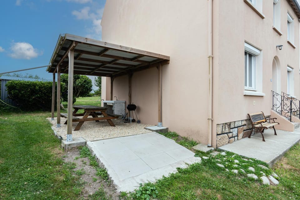 Garden, Dining area