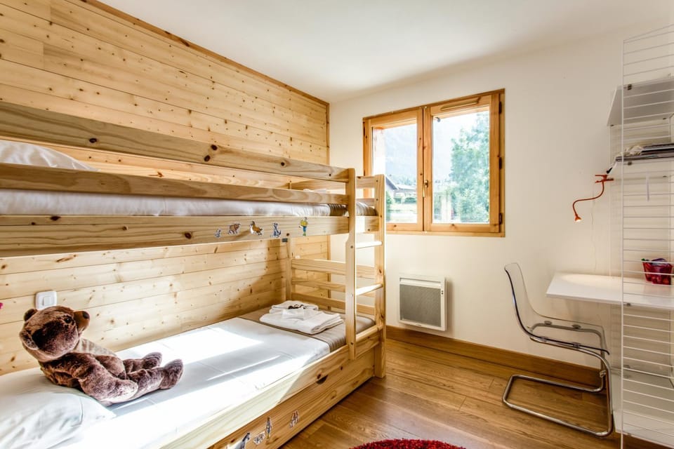 Seating area, Bedroom
