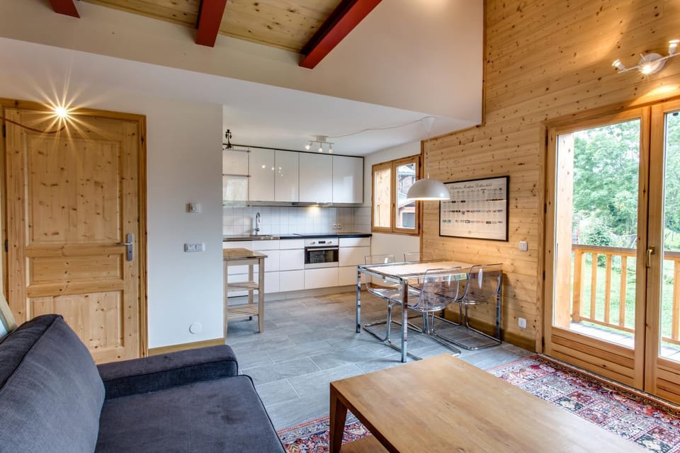 Kitchen or kitchenette, Living room, Dining area
