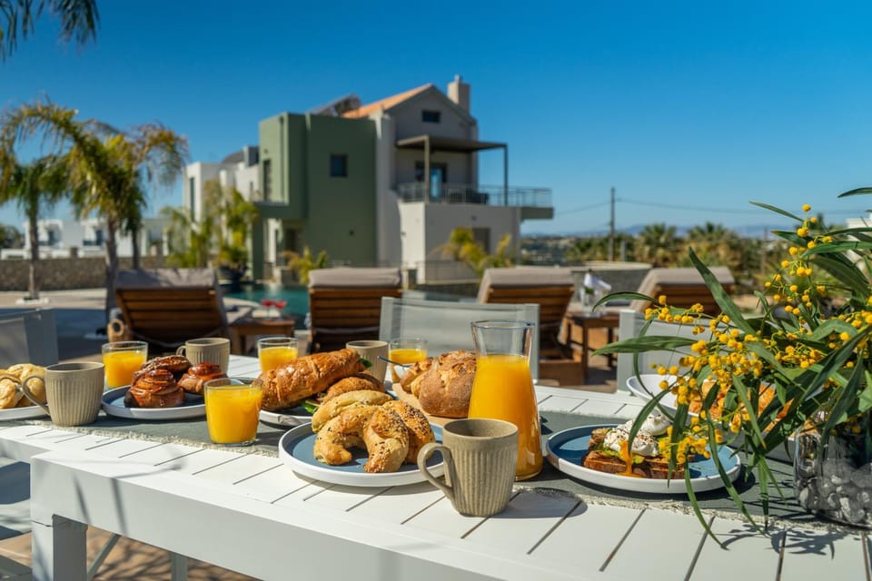 Food and drinks, Breakfast, Continental breakfast