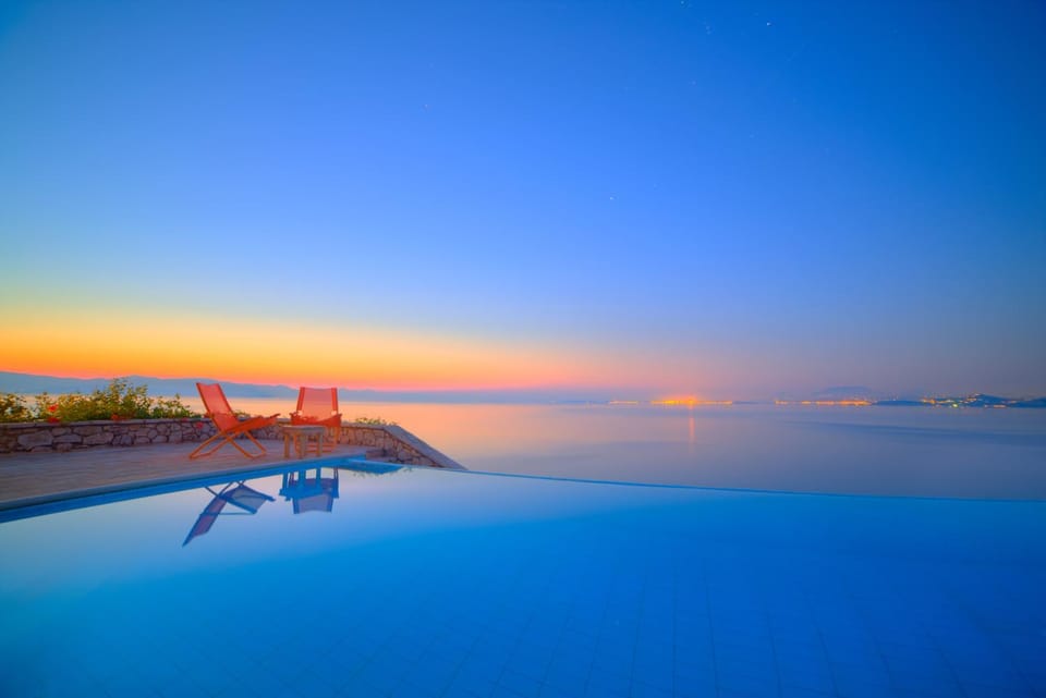 Natural landscape, Pool view, Sea view, Sunset